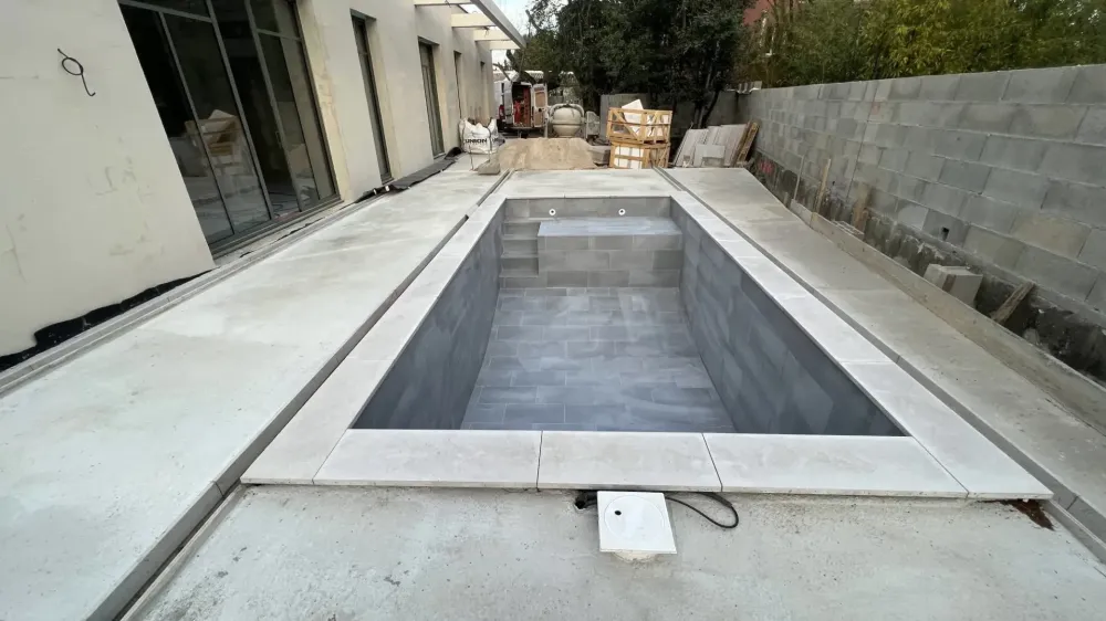 Création de piscine carrelée (2)