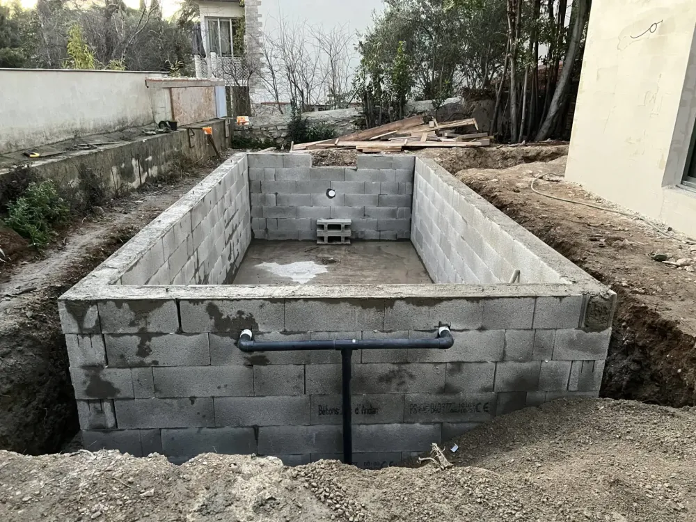 Création de piscine carrelée (8)